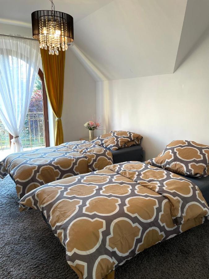 Domowe Pokoje Wilanow Varşovia Exterior foto