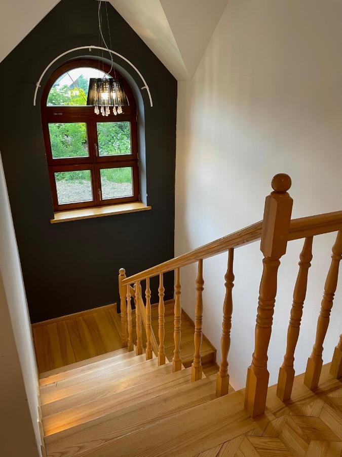 Domowe Pokoje Wilanow Varşovia Exterior foto